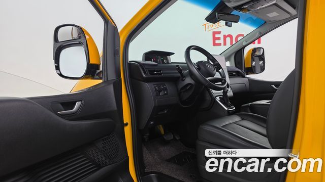 Hyundai Staria L3.5  Kinder Safety Car 11-Seater 2023 — фото 26