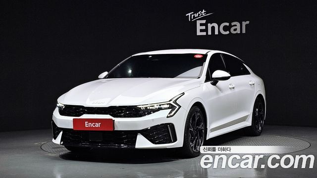 Kia K5 (III) 1.6 Turbo Signature 2024 — фото 1