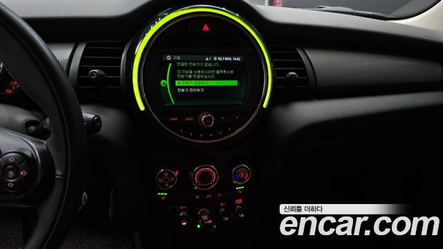MINI Cooper Standard Third Generation 2020 — фото 18