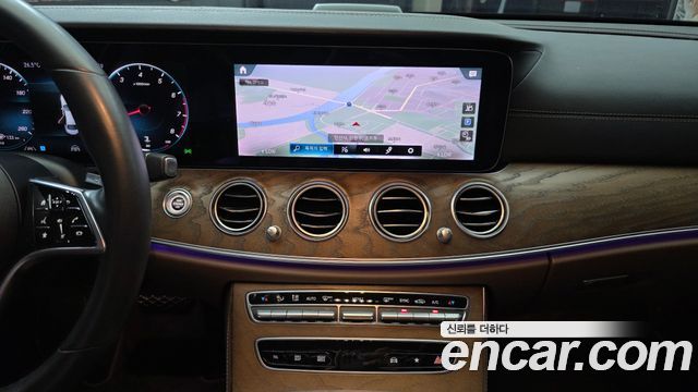 Mercedes-Benz E-Class (W213) E250 Exclusive 2021 — фото 18