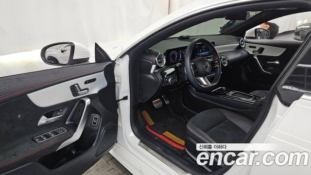 Mercedes-Benz CLA-Class (C118) CLA250 4MATIC 2024 — фото 10
