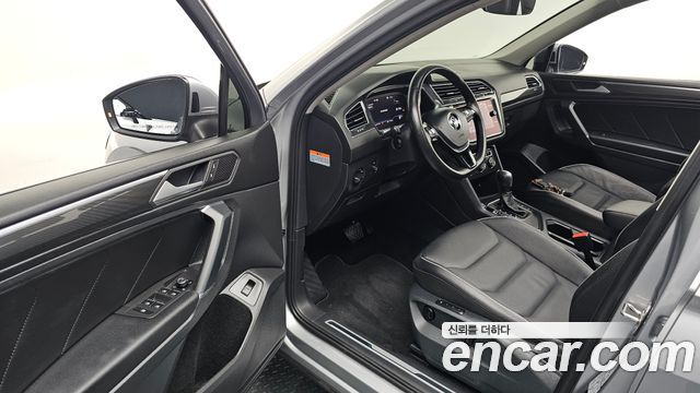 Volkswagen Tiguan Allspace 2.0 TDI Prestige 2020 — фото 10