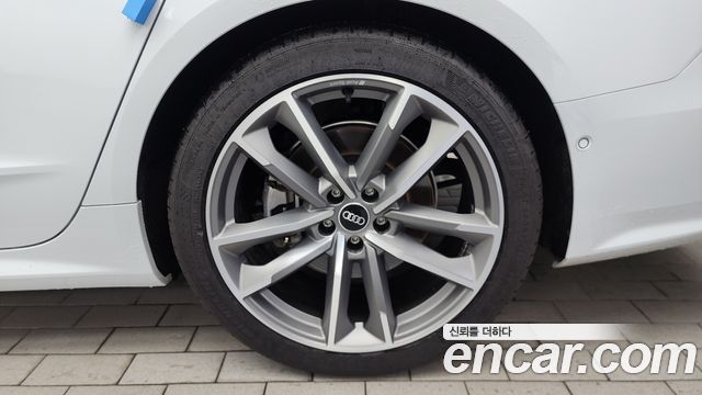 Audi A7 (4K) 55 TFSI Quattro Premium 2022 — фото 25