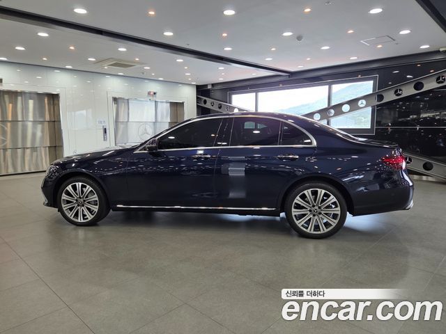 Mercedes-Benz E-Class (W213) E350 4MATIC Exclusive 2023 — фото 4