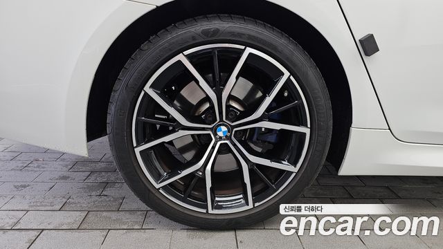 BMW 5 Series (G30) 530i M Sport Package 2023 — фото 5