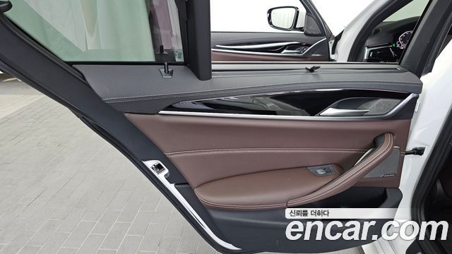 BMW 5 Series (G30) 530i M Sport Package 2023 — фото 25