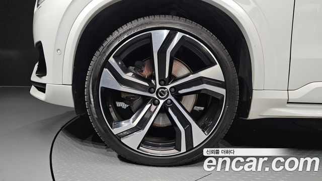 Volvo XC90 (II) T8 R-Design Hybrid 2021 — фото 5