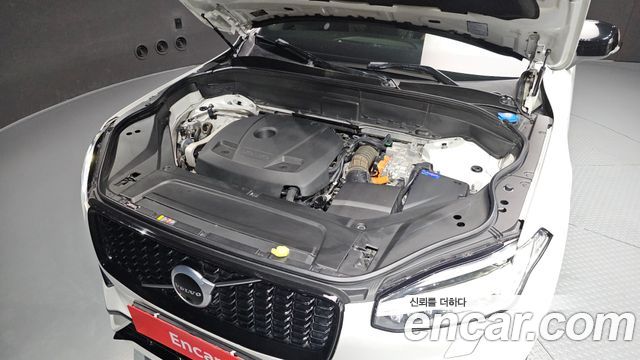 Volvo XC90 (II) T8 R-Design Hybrid 2021 — фото 6