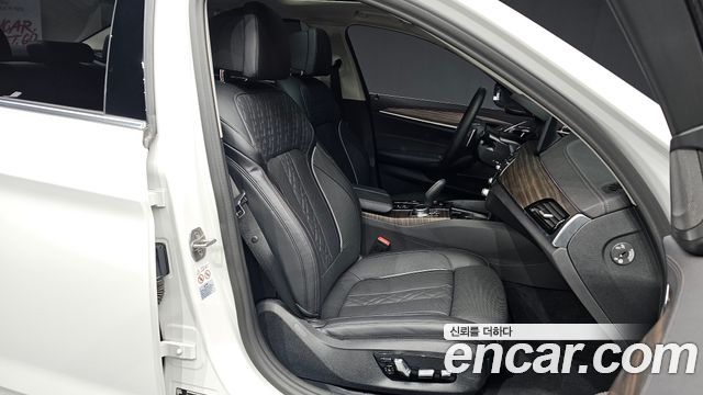 BMW 5 Series (G30) 530i xDrive Luxury 2023 — фото 11