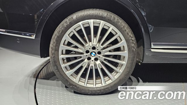 BMW X7 (G07) xDrive 40i Design Pure Excellence 7-Seater 2022 — фото 5