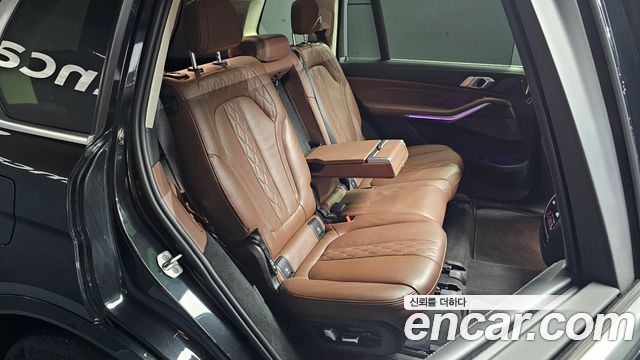 BMW X7 (G07) xDrive 40i Design Pure Excellence 7-Seater 2022 — фото 11