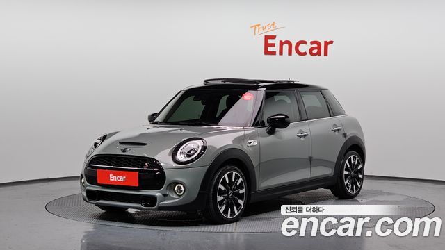 MINI Cooper S 5Door HIGH 3rd