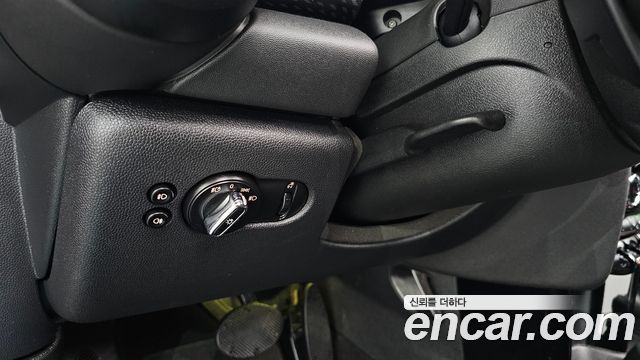 MINI Cooper S 5Door HIGH 3rd 2021 — фото 19