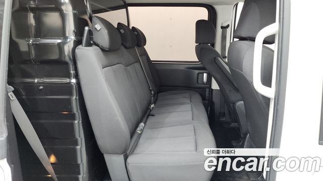 Hyundai Staria Cargo 5-Seater Smart 2023 — фото 15