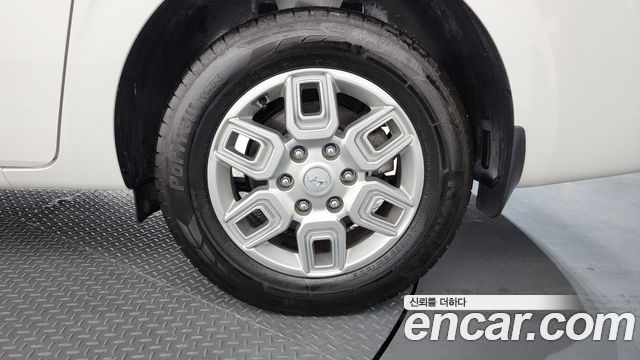 Hyundai Staria Cargo 5-Seater Smart 2023 — фото 27