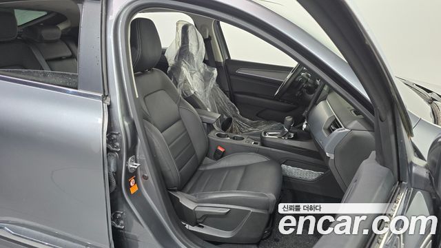 Renault Korea XM3 1.3 TCe RE Signature 2022 — фото 26