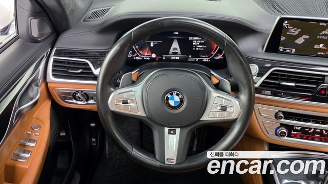 BMW 7 Series (G11) 730d xDrive M Sport 2021 — фото 13