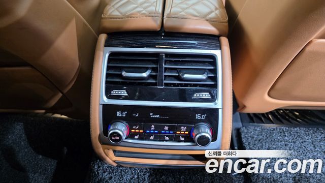 BMW 7 Series (G11) 730d xDrive M Sport 2021 — фото 19