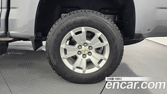 Chevrolet Real New Colorado 3.6 Extreme 4WD 2022 — фото 21