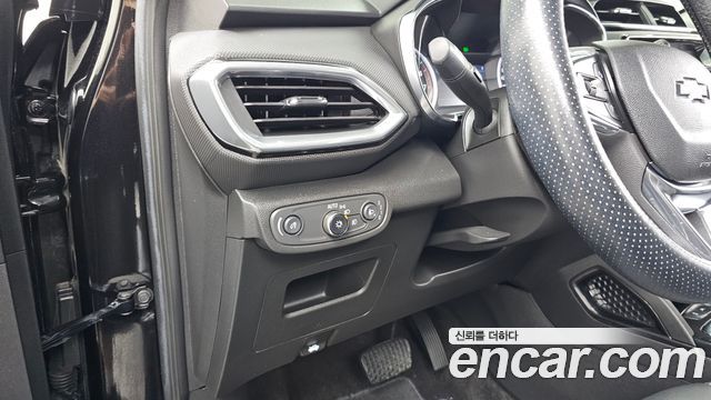 Chevrolet Trailblazer 1.3 Turbo 2WD Premier 2023 — фото 29