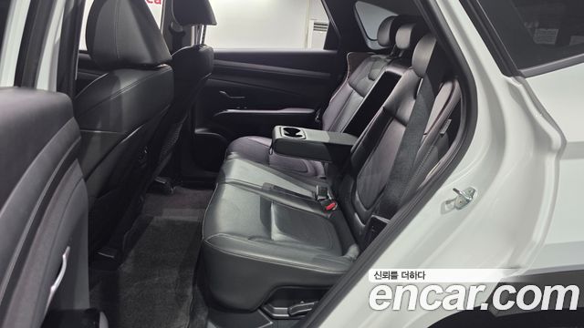 Hyundai Tucson Hybrid (NX4) HEV 1.6 2WD Inspiration 2024 — фото 11