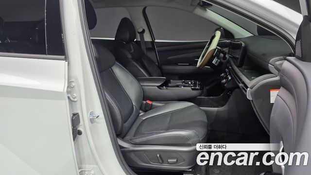 Hyundai Tucson Hybrid (NX4) HEV 1.6 2WD Inspiration 2024 — фото 26
