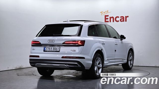 Audi Q7 (4M) 45 TDI Quattro 2021 — фото 2