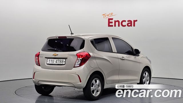 Chevrolet Spark LT 2019 — фото 2