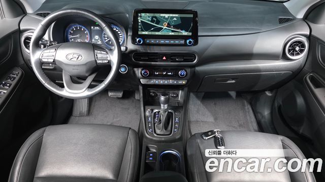 Hyundai Kona Gasoline 2.0 2WD Inspiration 2021 — фото 7