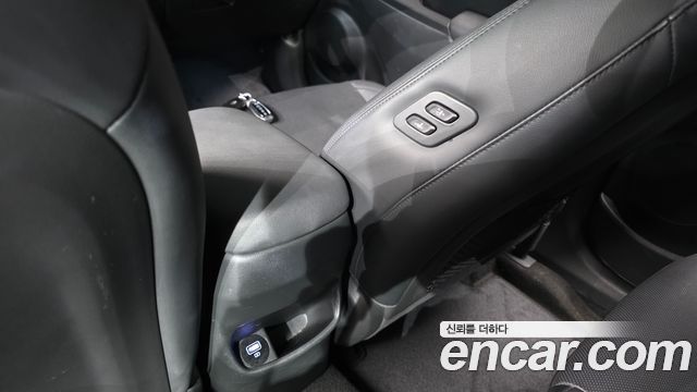 Hyundai Kona Gasoline 2.0 2WD Inspiration 2021 — фото 34
