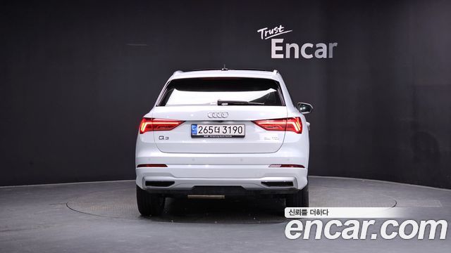 Audi Q3 (F3) 35 TDI Premium 2020 — фото 4