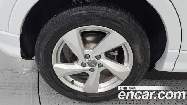 Audi Q3 (F3) 35 TDI Premium 2020 — фото 5