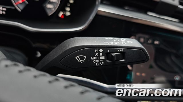 Audi Q3 (F3) 35 TDI Premium 2020 — фото 30