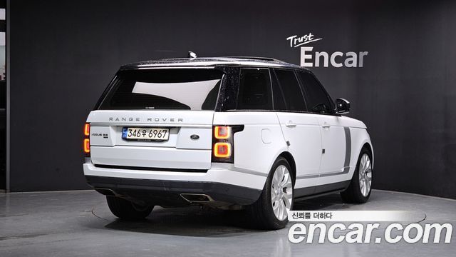 Land Rover Range Rover (IV) D350 Vogue SE Disel 2021 — фото 2