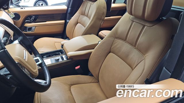 Land Rover Range Rover (IV) D350 Vogue SE Disel 2021 — фото 27