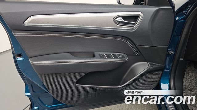 Renault Korea XM3 1.6 E-TECH Inspire e-shifter 2023 — фото 24