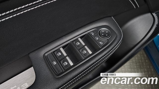 Renault Korea XM3 1.6 E-TECH Inspire e-shifter 2023 — фото 32