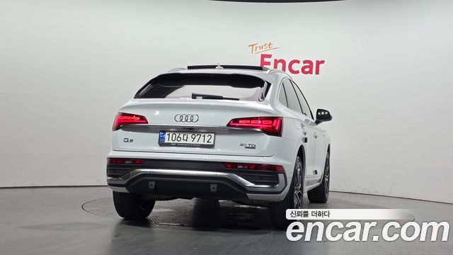Audi Q5 (FY) 40 TDI Quattro Sportback Premium 2023 — фото 4