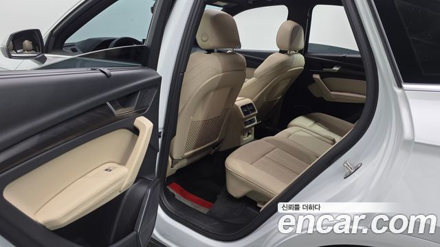 Audi Q5 (FY) 40 TDI Quattro Sportback Premium 2023 — фото 12
