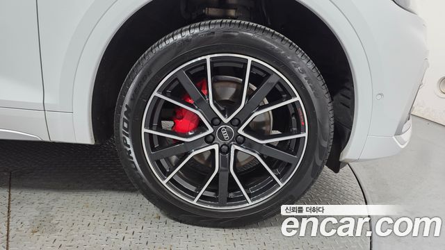 Audi Q5 (FY) 40 TDI Quattro Sportback Premium 2023 — фото 21