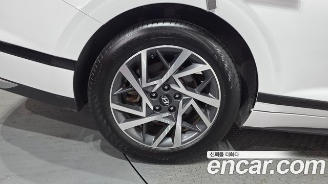 Hyundai Grandeur (GN7) 3.5 LPG 2WD Premium 2023 — фото 5