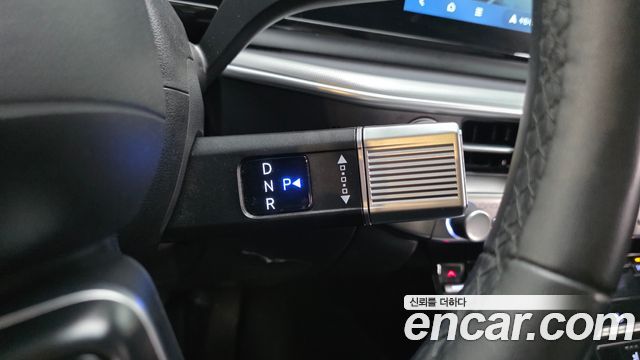 Hyundai Grandeur (GN7) 3.5 LPG 2WD Premium 2023 — фото 9