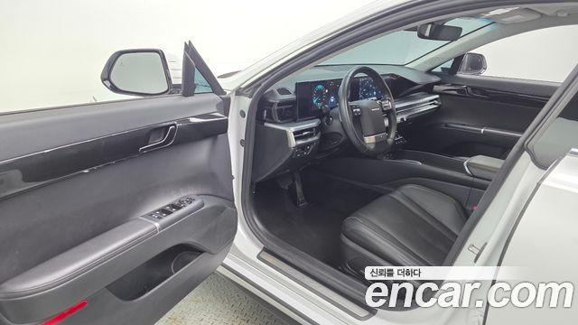 Hyundai Grandeur (GN7) 3.5 LPG 2WD Premium 2023 — фото 10