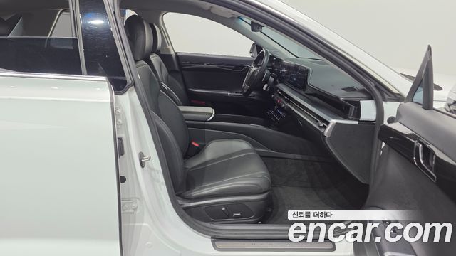 Hyundai Grandeur (GN7) 3.5 LPG 2WD Premium 2023 — фото 11