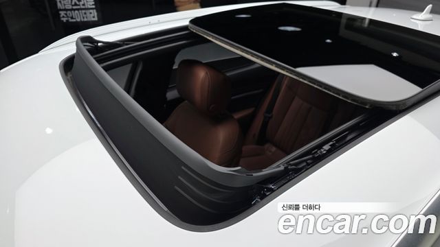 Audi e-tron 55 Quattro 2022 — фото 19