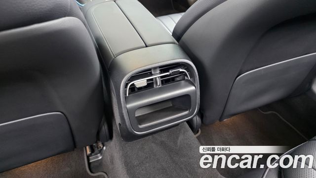 Mercedes-Benz E-Class (W214) E300 4MATIC Exclusive 2025 — фото 32