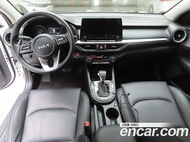 Kia K3 (II) 1.6 Trendy 2022 — фото 15