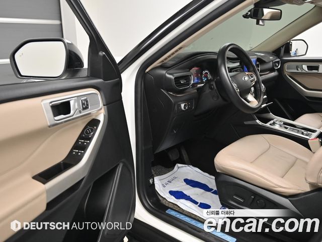 Ford Explorer (VI) 2.3 LimIted 4WD 2022 — фото 10