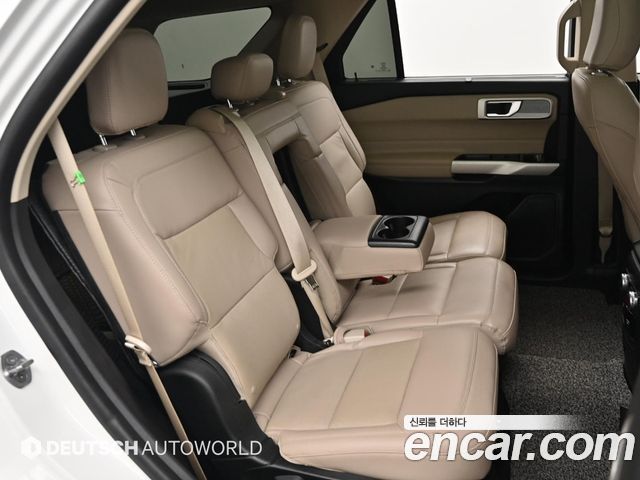 Ford Explorer (VI) 2.3 LimIted 4WD 2022 — фото 16