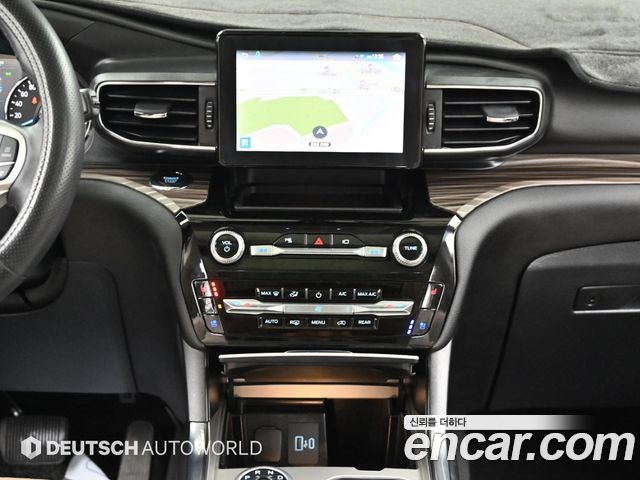 Ford Explorer (VI) 2.3 LimIted 4WD 2022 — фото 18